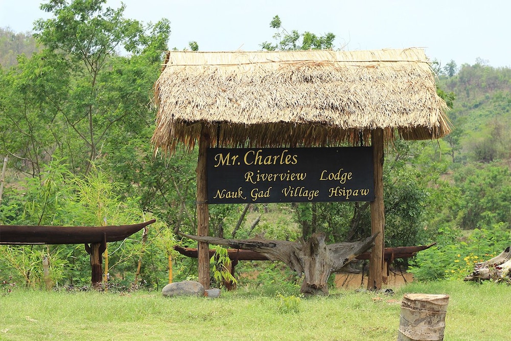 Mr. Charles Riverview Lodge