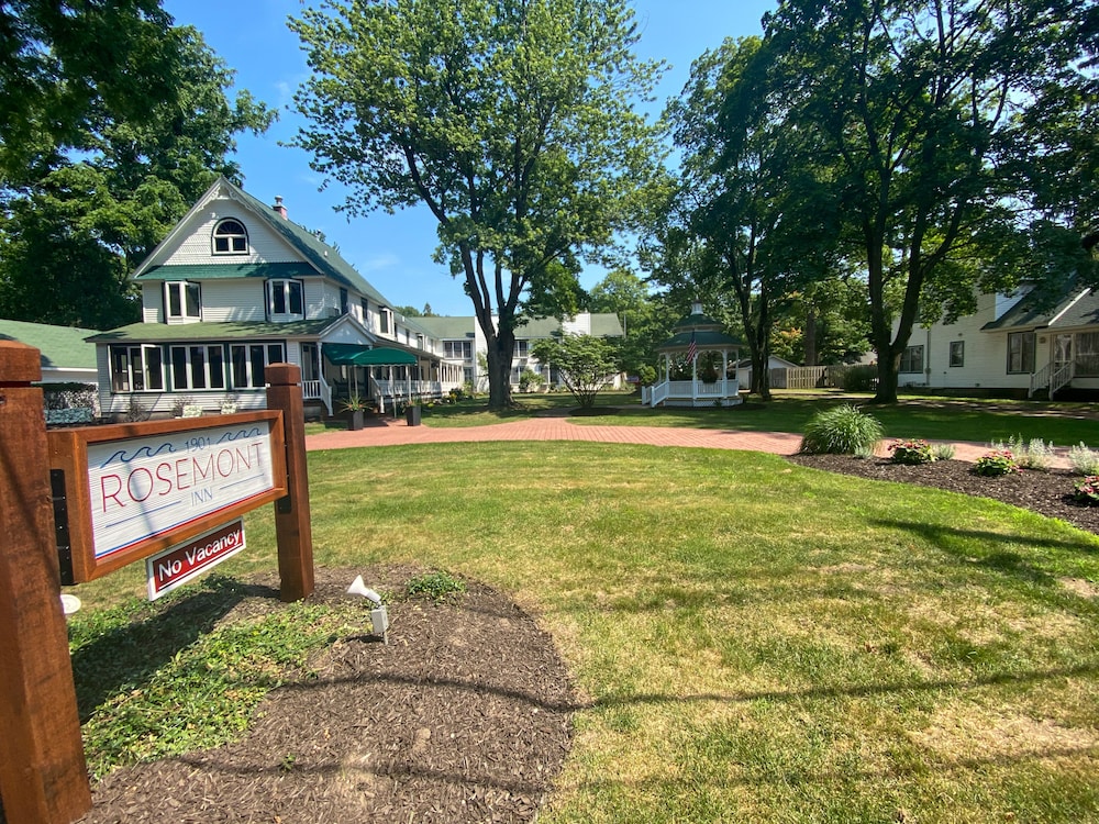 Rosemont Inn Resort B&B