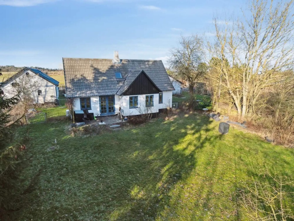 5 Star Holiday Home in Gudhjem