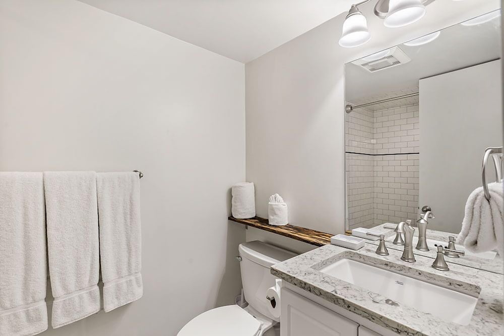 Chateau Eau Claire & Roaring Fork by Frias Properties