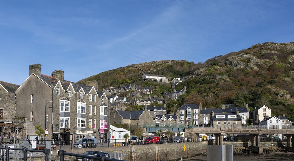 Harbour View - Flat 2