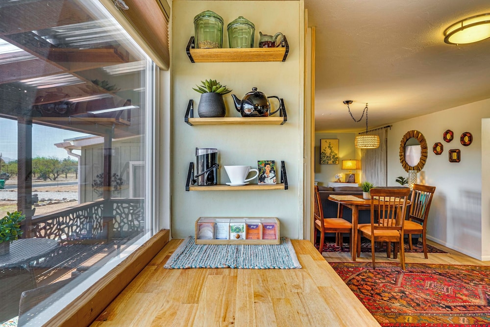 1 Acre, Home Office: Sierra Vista Gem 4 Mi to Dtwn