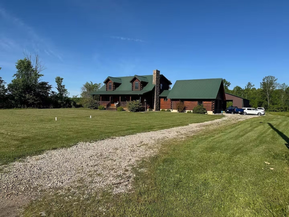 Sprinkle Bottom Lodge 5 Bedroom Cabin