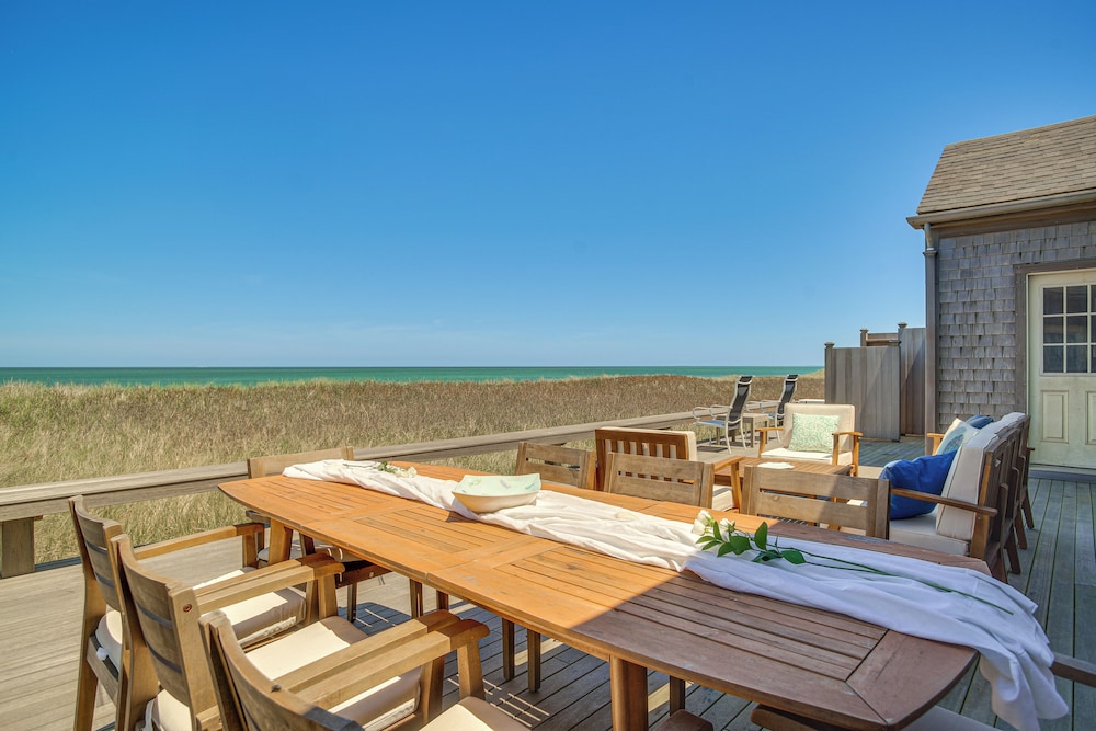 Stunning Ocean View! Beachfront Nantucket Retreat