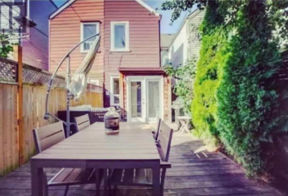 3 Bedroom Suite near Kensington Market - Unit 2 - Image 1