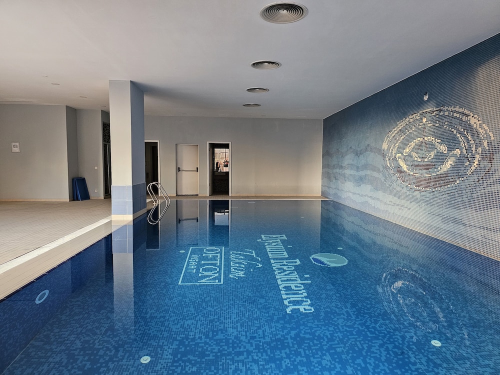 Perfect Residence Taksim with pool