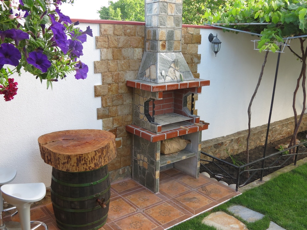 Aurora Guest House