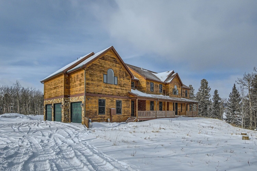 Mountain Majesty 6 Bedroom Home