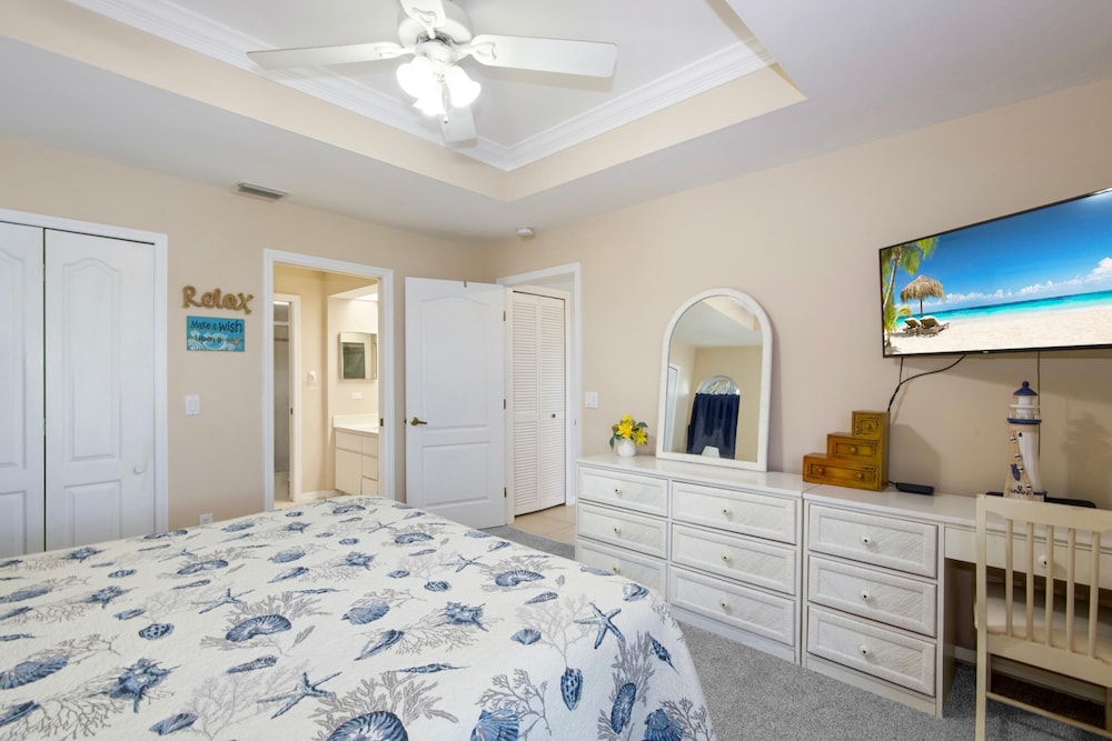 Beach Villa A