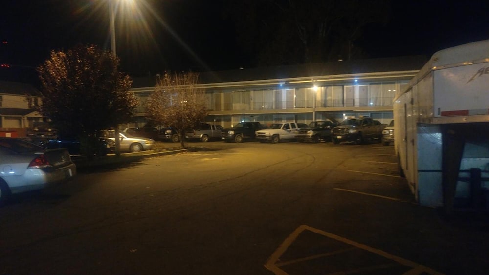 Ashland Inn