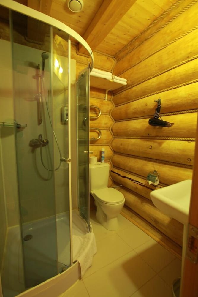 Eco Hotel Romanov Les