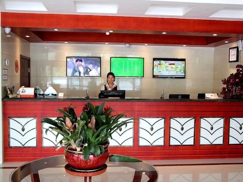 GreenTree Inn Tianjin Wuqing District West Yongyang Road Florentia Village Express Hotel