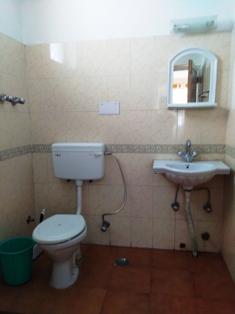Photo 33
