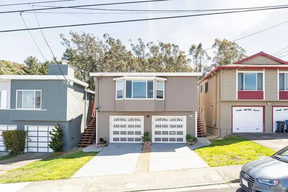 67 Alta Vista Way view 5