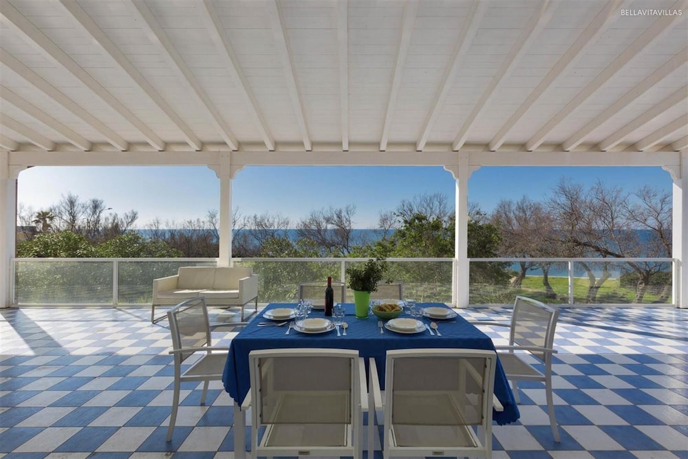 1014 Villa Miramare in Torre Suda view 3