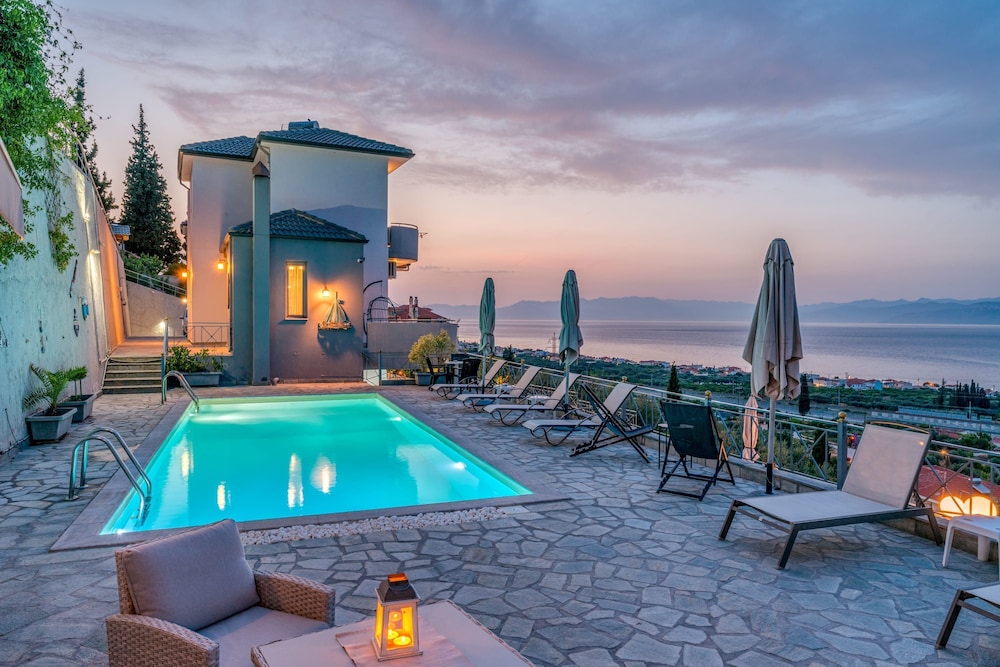 Onar Zin Seabliss - Iro Pool Bliss Getaway