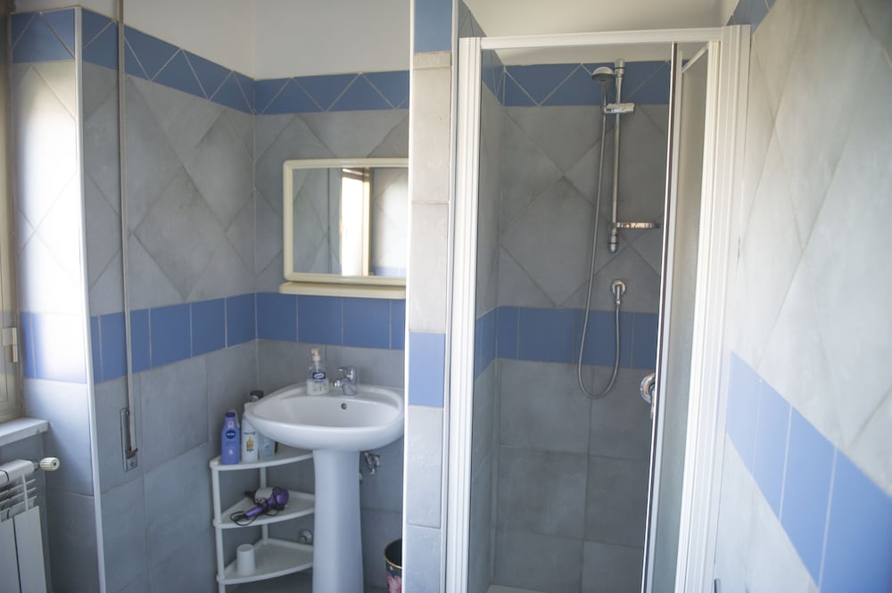 BB Fly and Beach photo 4