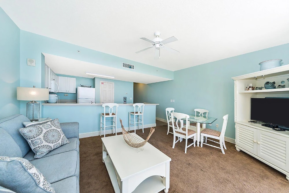 Majestic Beach Towers 1-1314