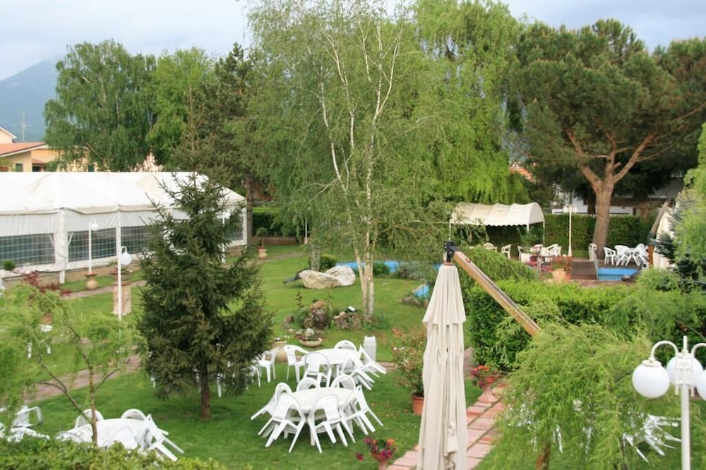 Photo 14