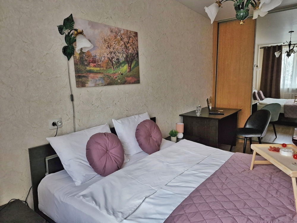 Apartment near Komarovsky Market