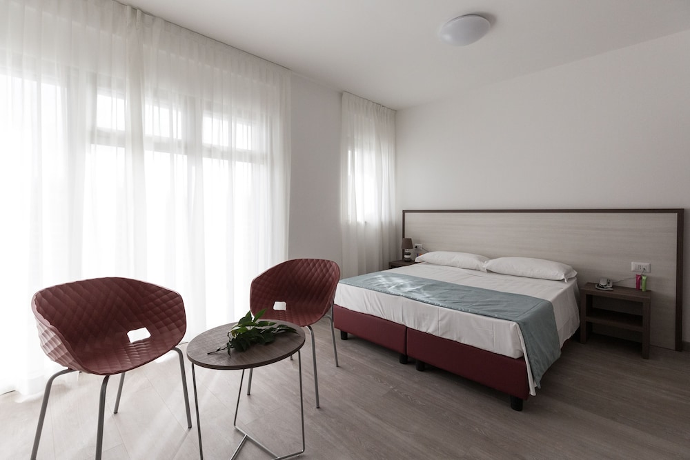 Residence Smeraldo view 5