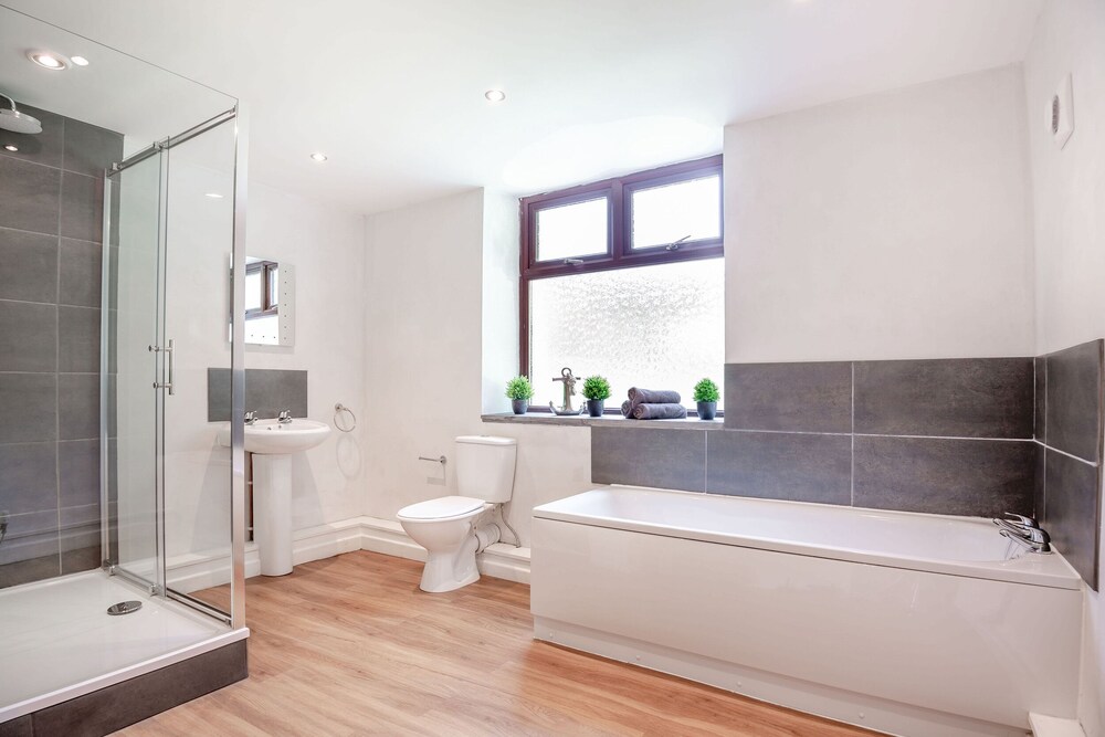Stiniog Lodge