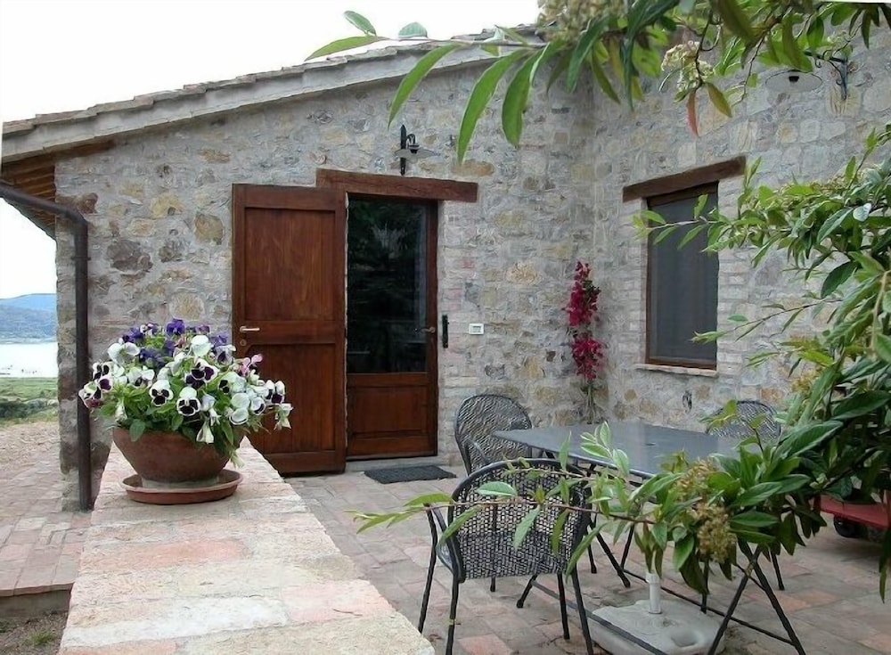 Agriturismo Monte Petreto