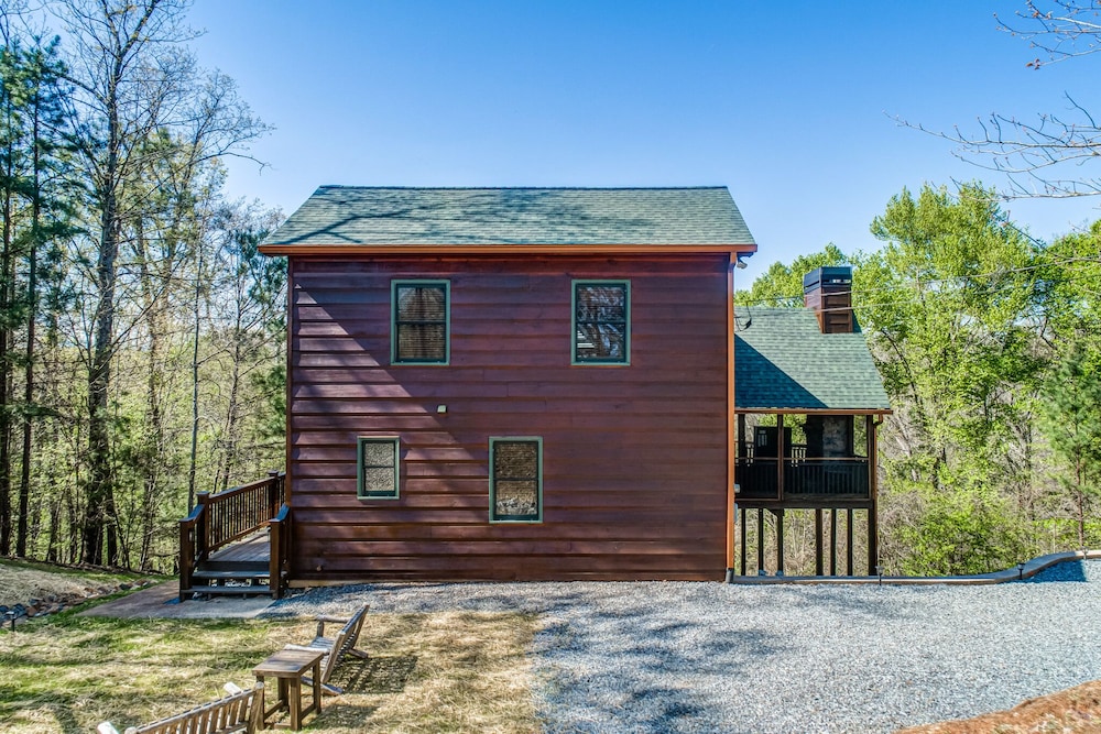 Four Bear Hideaway Coosawattee River Resort! view 5