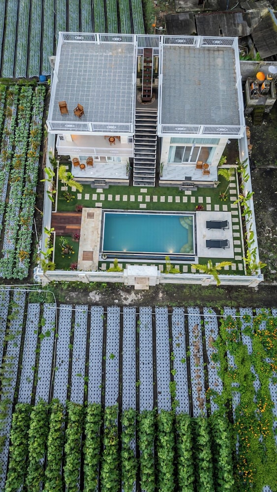 Hayana Villa