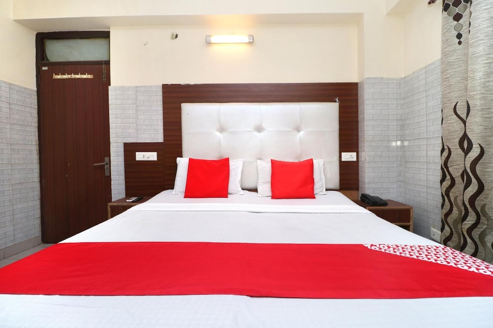 Hotel Grand Plaza