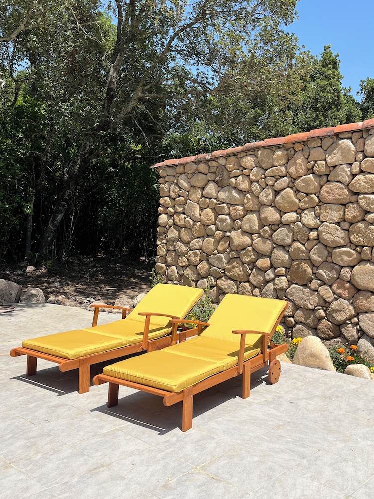 CASA DI RAMATTA CHEZ L'APICULTRICE