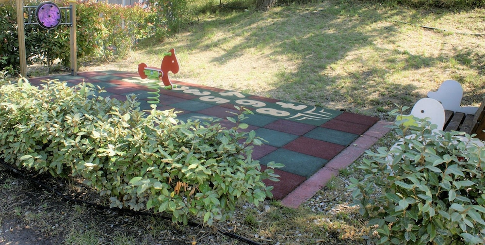 Photo 29