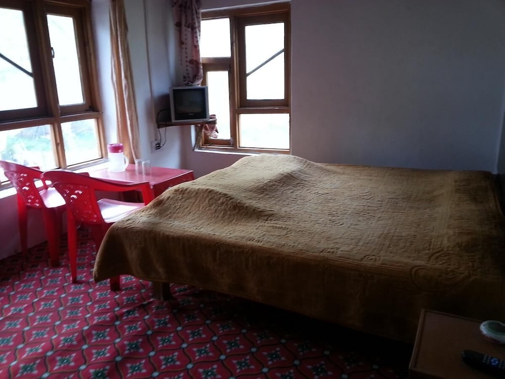 Rising Moon Guest House view 5