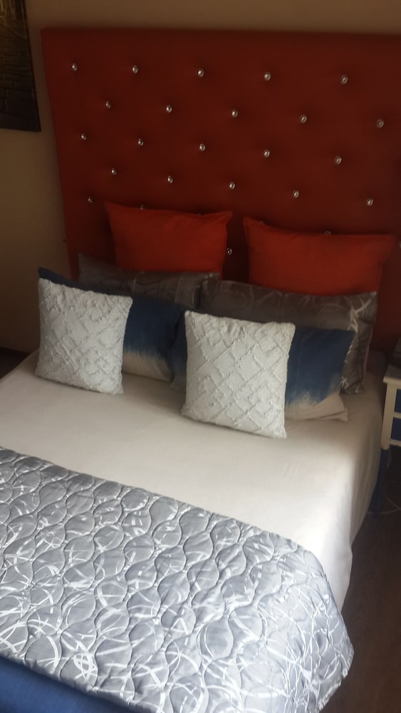 Mitchells Guesthouse