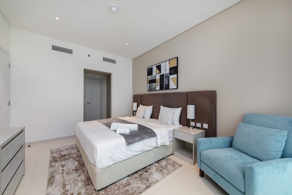 Ideal 1BR with Sea View on Palm Jumeirah