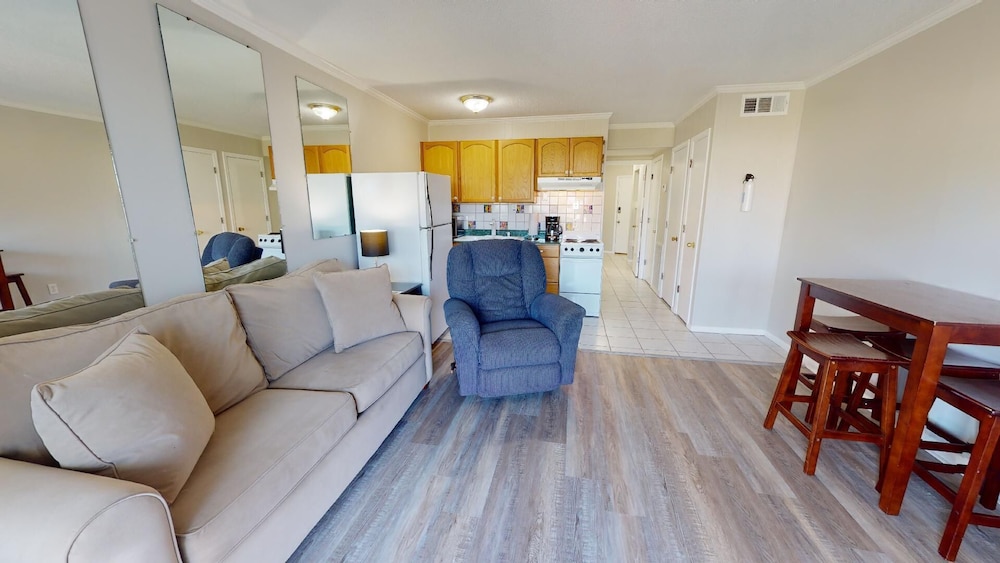 Beach Racquet by Tybee Vacation Rentals