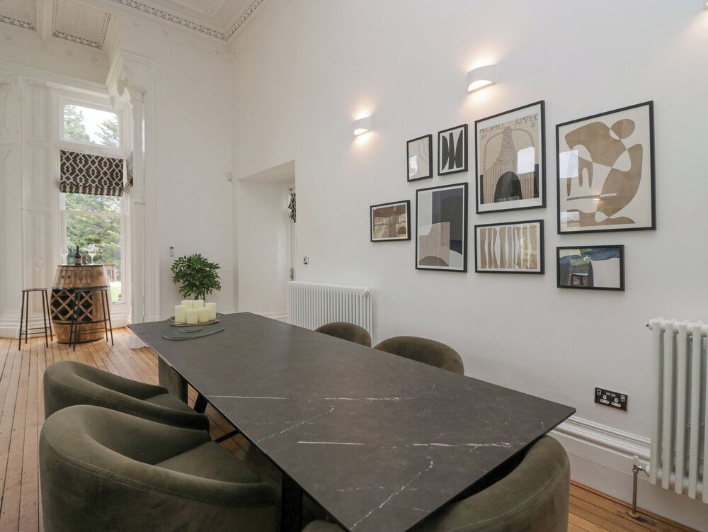The Myles Suite Stone Cross Mansion