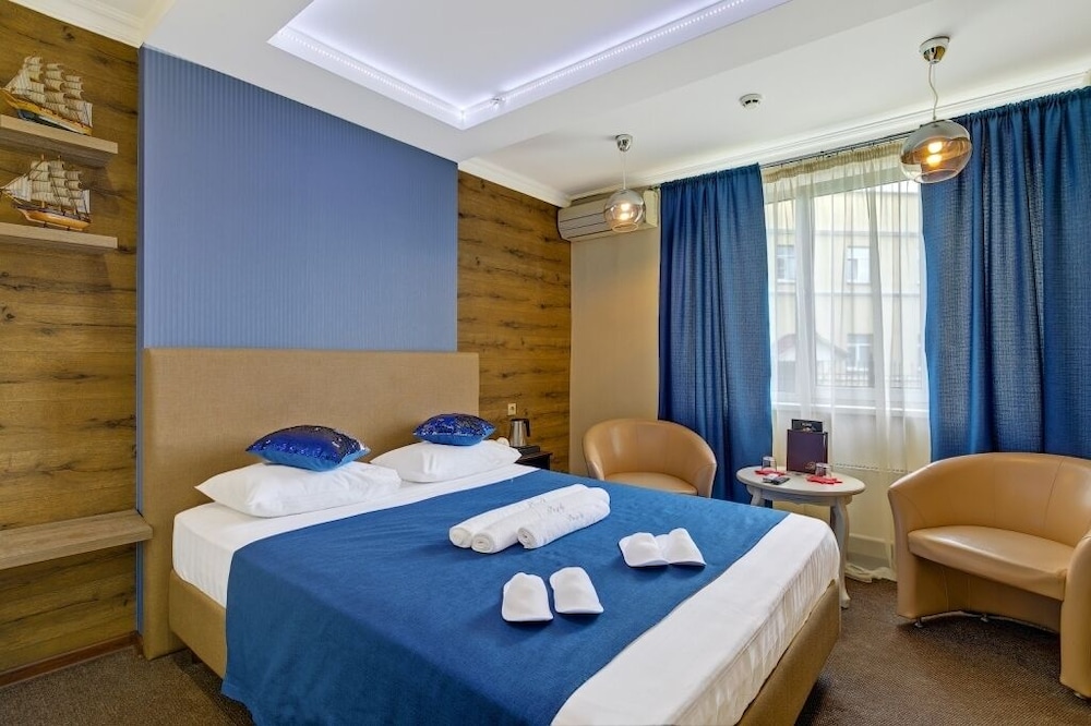 Hotel in Maryino