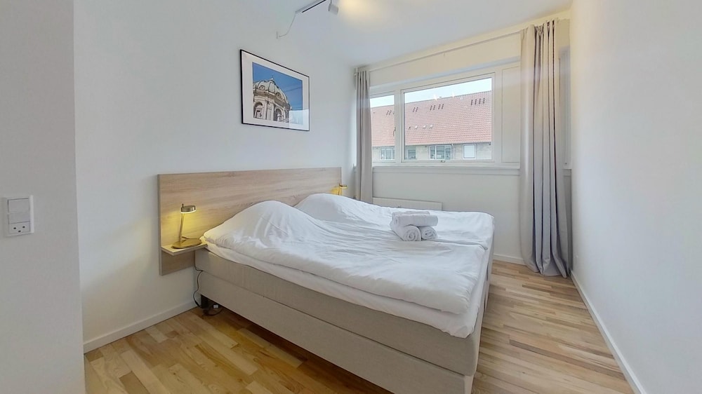 3-bed in Frederiksberg w Balcony - 210