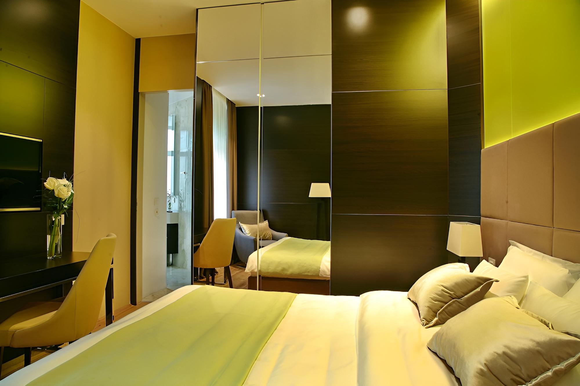 Maccani Luxury Suites