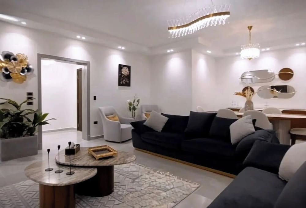 Happy Apartment Hotel