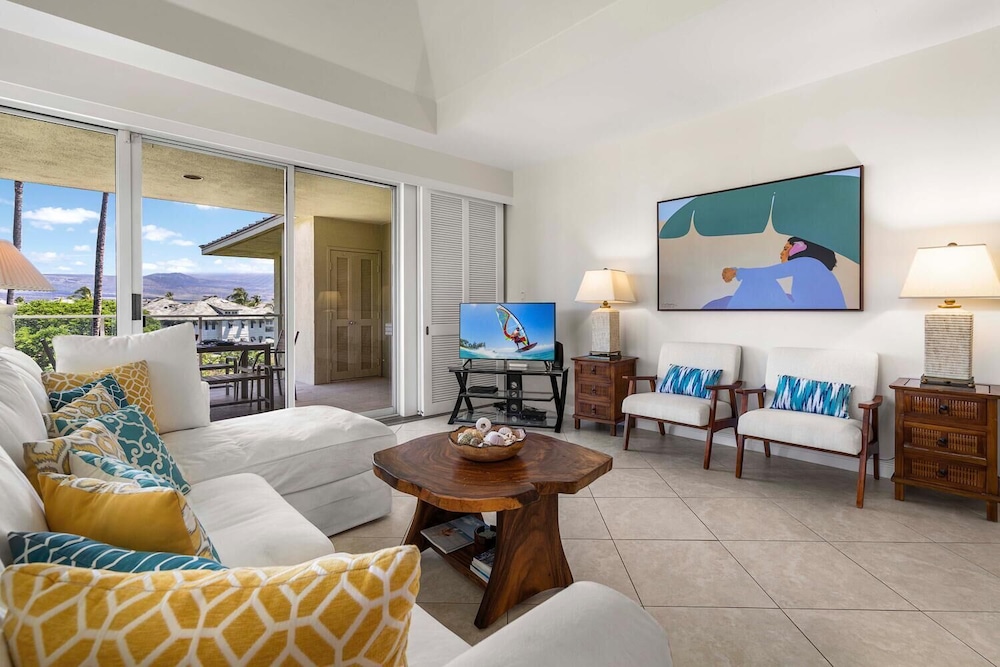 Top Floor Rental - Ocean Views - Vrkcv