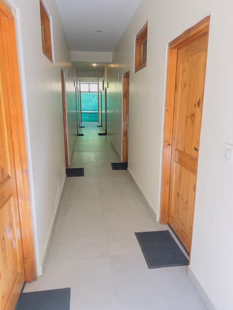 Hotel Kesri paradise