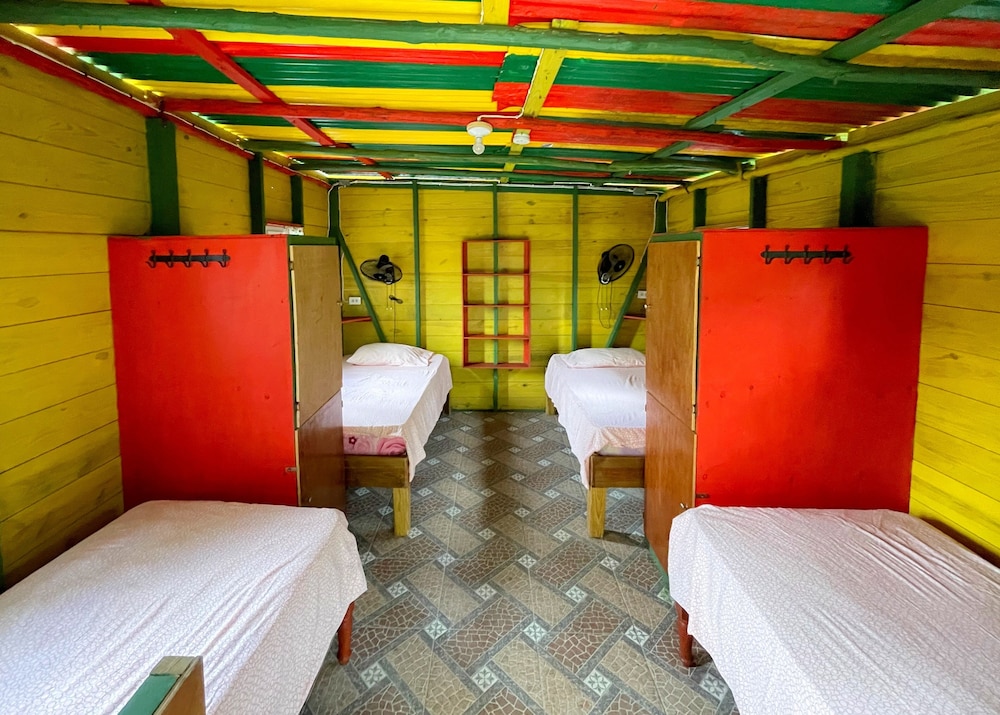 Judy House - Lewi's Backpacker Hostel view 2