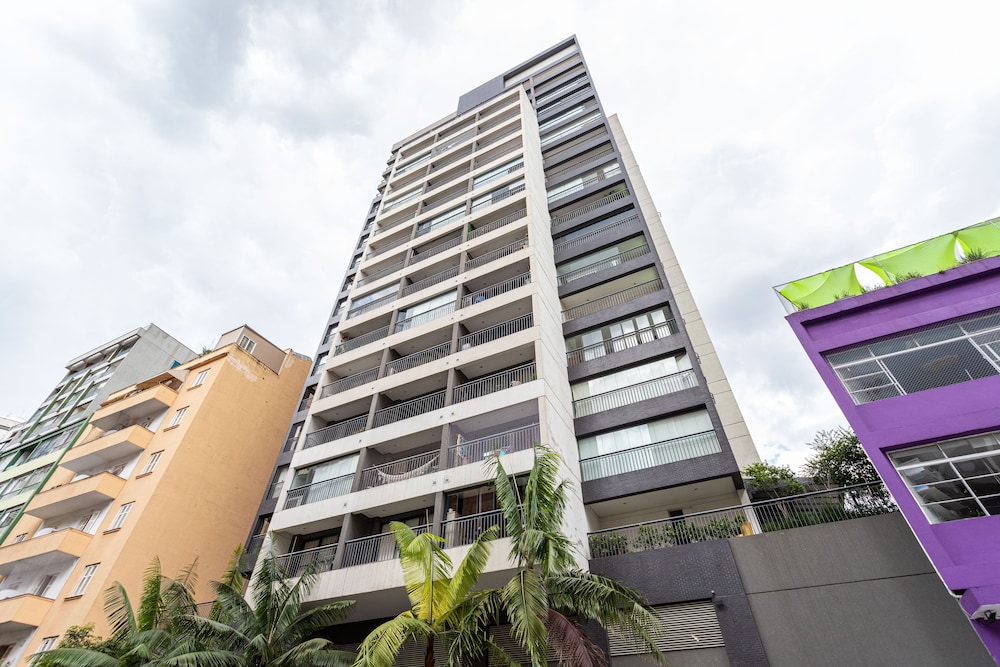 Setin Downtown Genebra by Viva - Apartamentos completos na Bela Vista com piscina