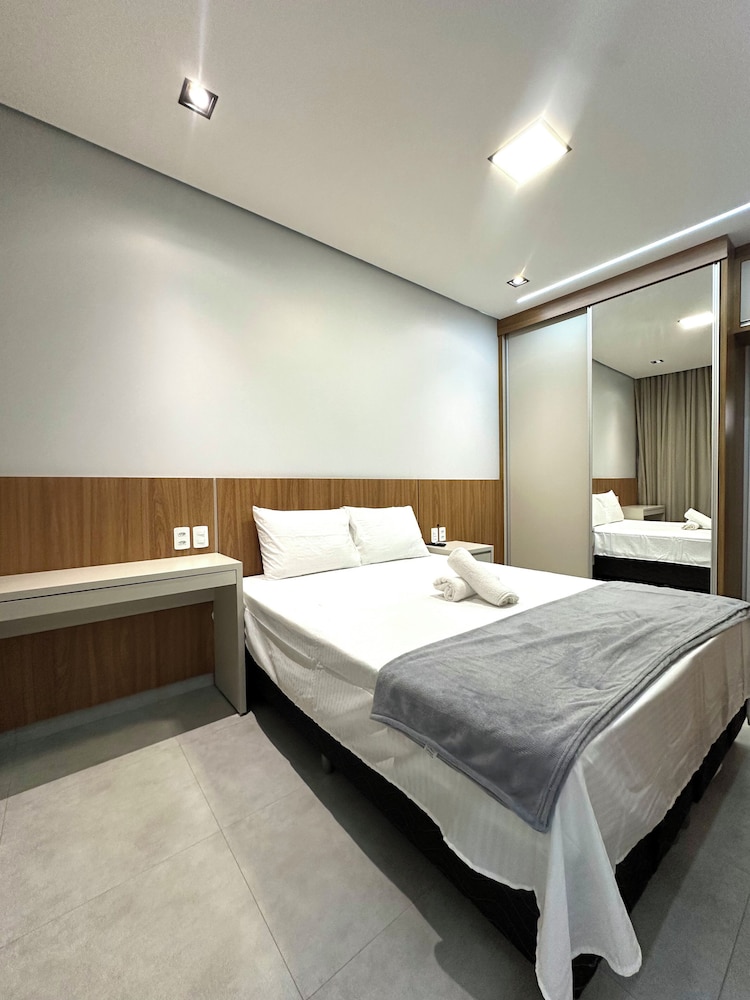 Apartamento Pequi Luxo com Garagem
