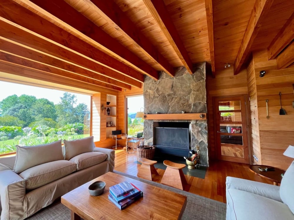 Modern Rustic House Playa El Monje Laundry Wifi