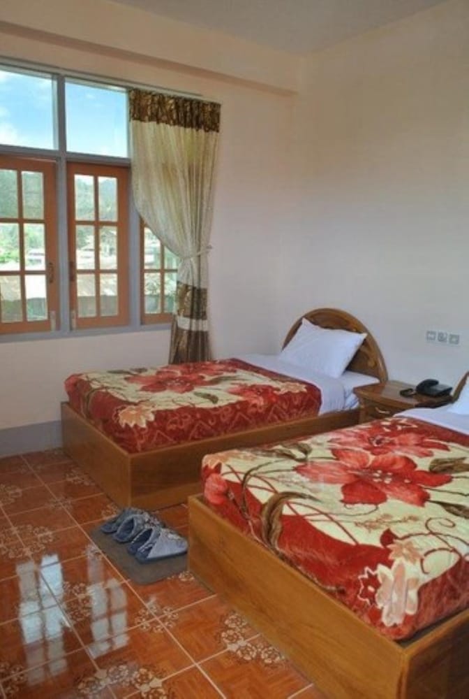 Golden Kalaw Inn