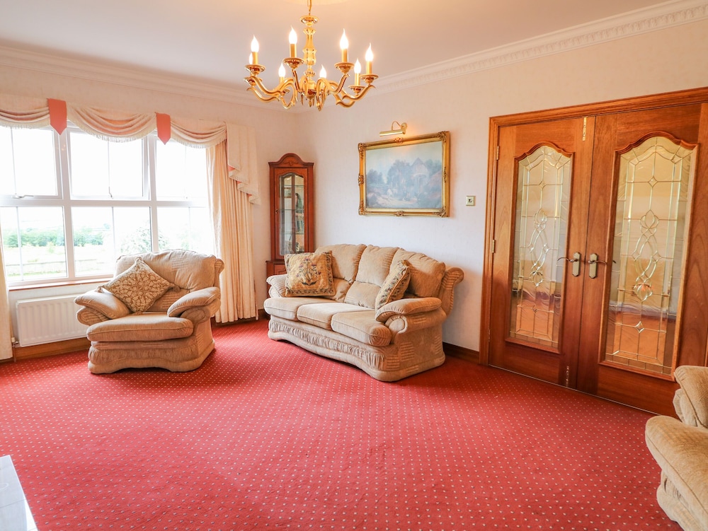Braeside Farm House
