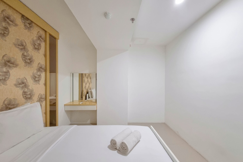 Spacious 2Br At Green Park Yogyakarta Apartment